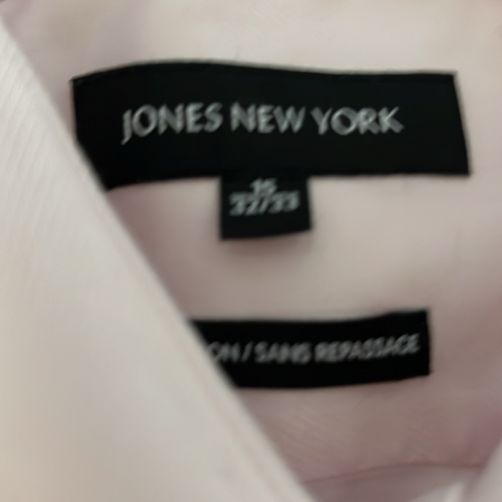 Jones New York men’s dress shirt in a pale pink shade in Great condition. - Picture 4 of 11